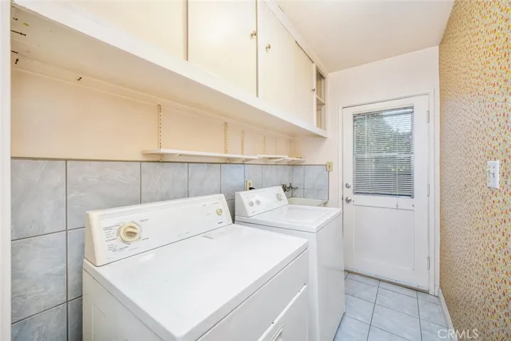 10644 Avonbury Avenue, Whittier, California 90603