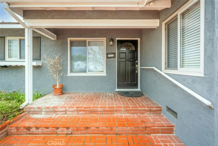 10644 Avonbury Avenue, Whittier, California 90603