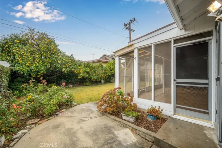10644 Avonbury Avenue, Whittier, California 90603