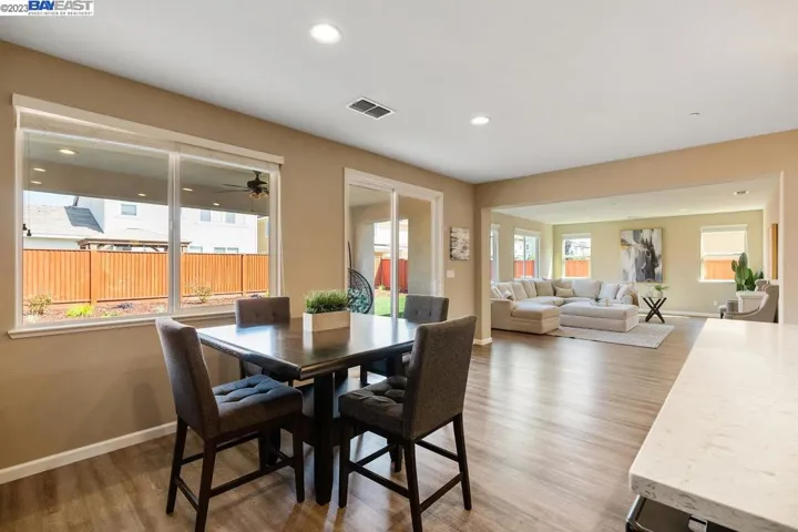 824 Ibis Dr, Oakley, California 94561