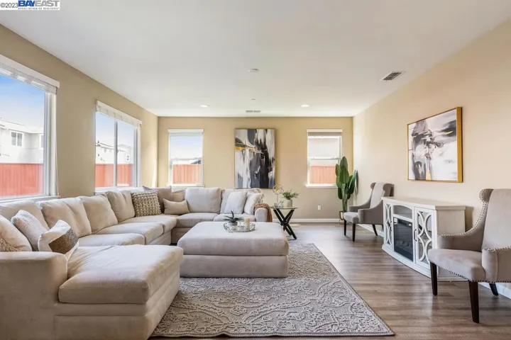 824 Ibis Dr, Oakley, California 94561