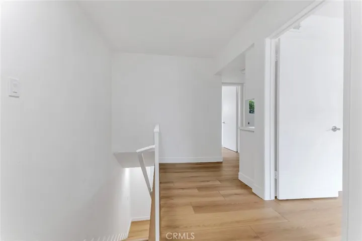 20159 Cohasset Street 3, Winnetka, California 91306