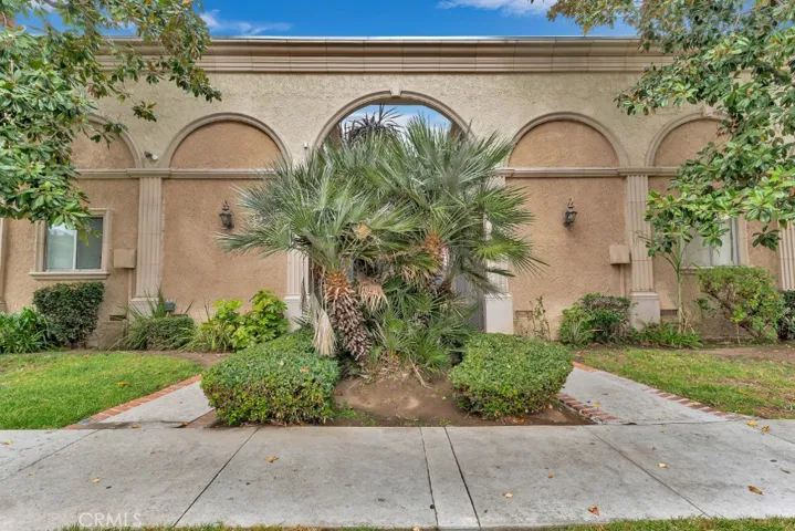 20159 Cohasset Street 3, Winnetka, California 91306