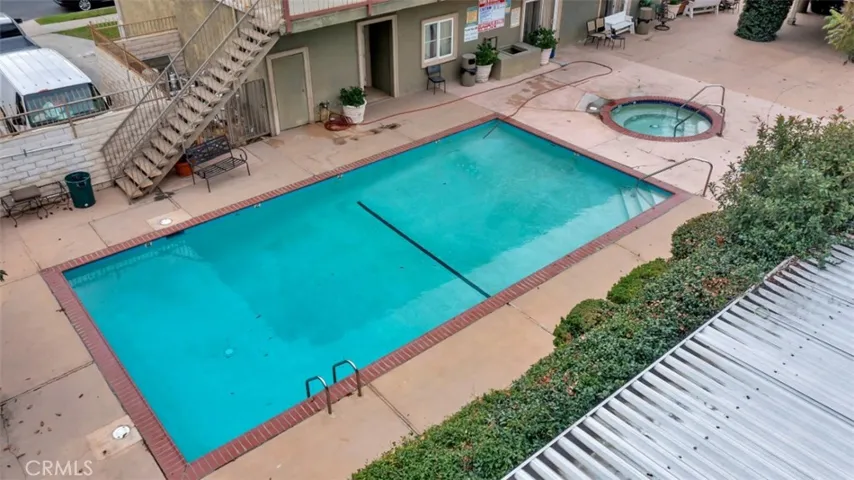 20159 Cohasset Street 3, Winnetka, California 91306