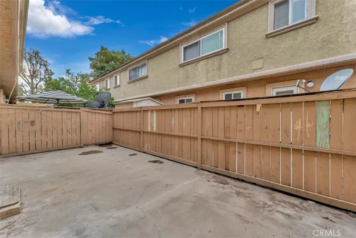 20159 Cohasset Street 3, Winnetka, California 91306