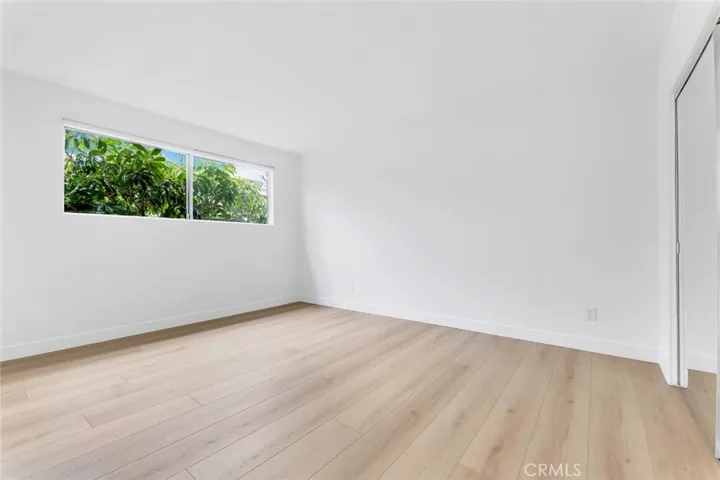 20159 Cohasset Street 3, Winnetka, California 91306