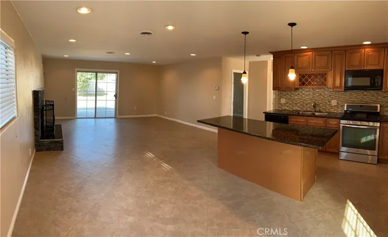 8541 Orinda Circle, Huntington Beach, California 92647