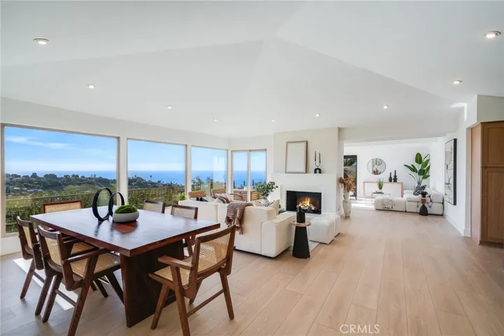 1593 Tahiti Avenue, Laguna Beach, California 92651