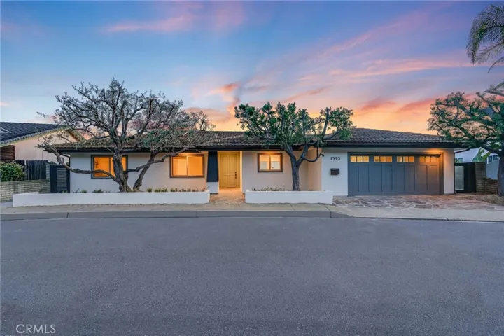 1593 Tahiti Avenue, Laguna Beach, California 92651