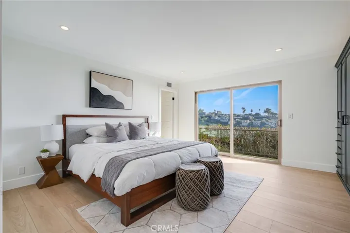 1593 Tahiti Avenue, Laguna Beach, California 92651