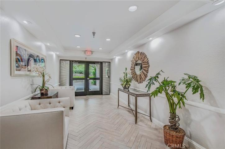 280 Cagney Lane Unit 303, Newport Beach, California 92663