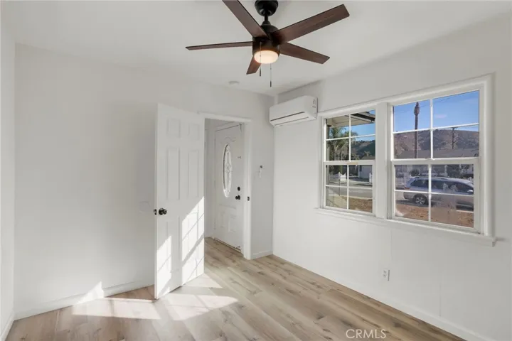 2707 Lyndale Avenue, Pomona, California 91768