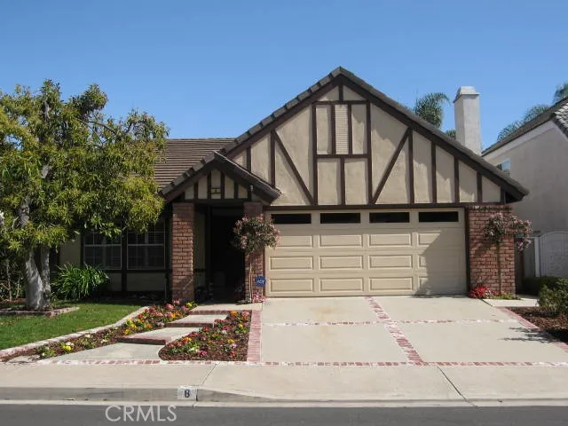 8 Cambridge, Irvine, California 92620
