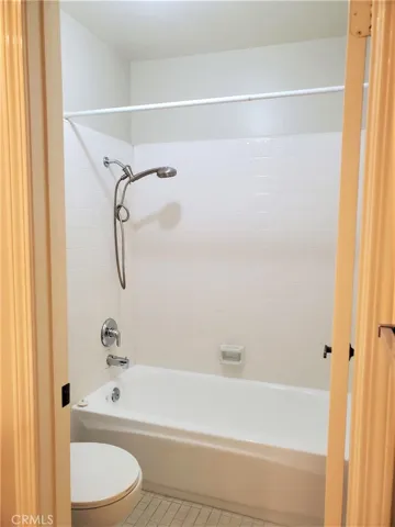 8 Cambridge, Irvine, California 92620