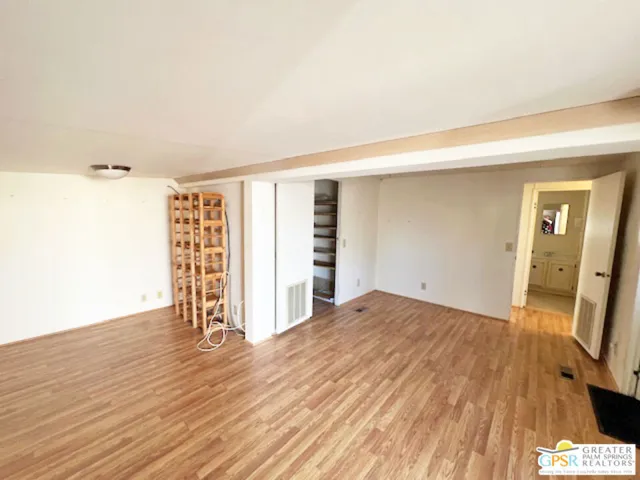 221 Safari Street, Palm Springs, California 92264