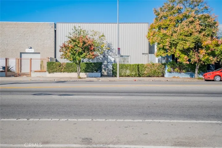 11643 Tuxford Street, Sun Valley, California 91352