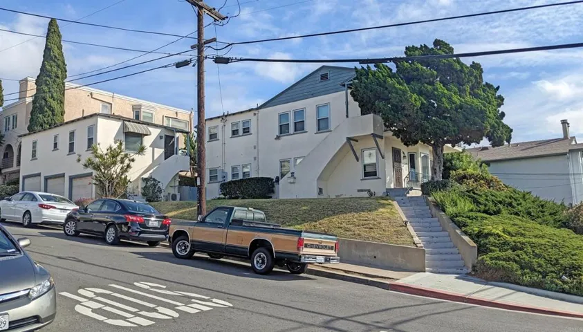 2965 Columbia Street, San Diego, California 92103