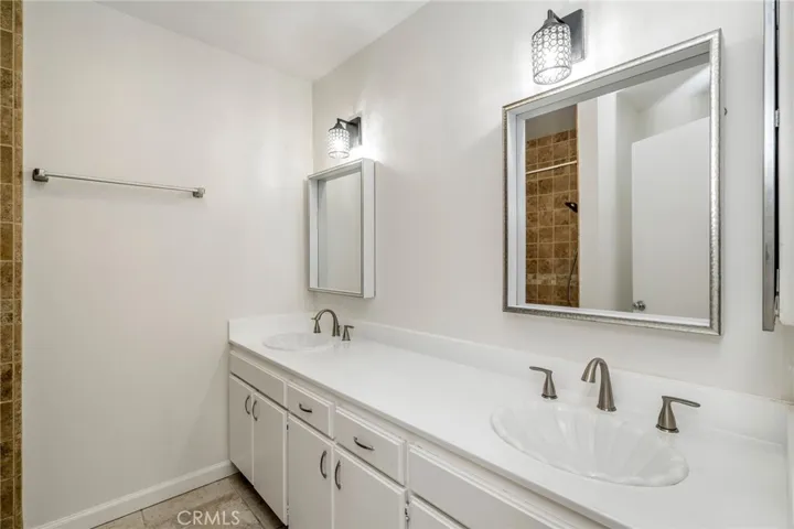 12411 Osborne Street 102, Pacoima, California 91331