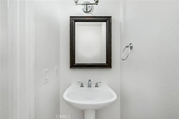 12411 Osborne Street 102, Pacoima, California 91331