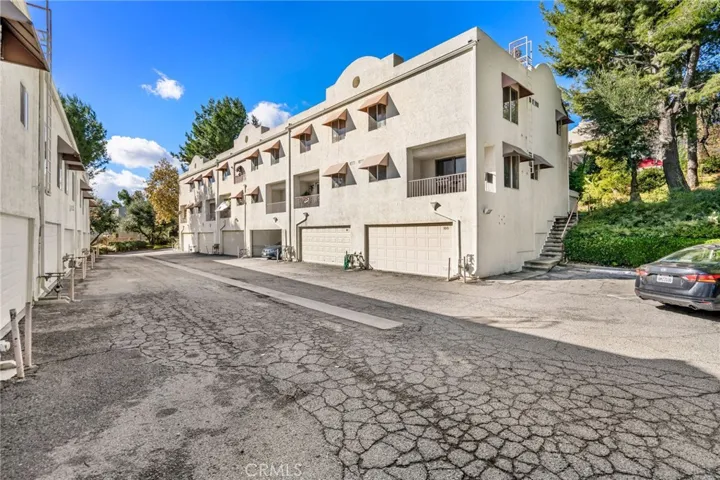 12411 Osborne Street 102, Pacoima, California 91331