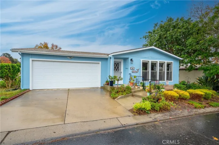 1136 Cardiff Lane, Santa Maria, California 93455