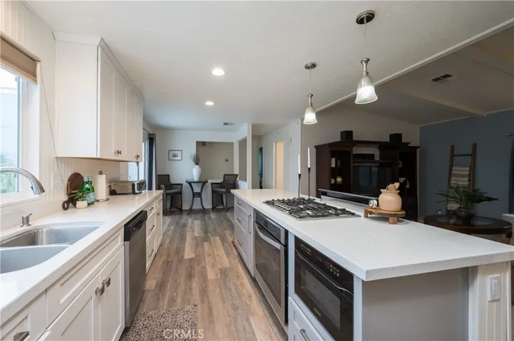 1136 Cardiff Lane, Santa Maria, California 93455