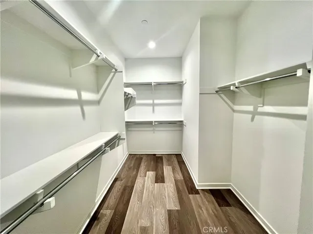 2336 Synergy, Irvine, California 92614