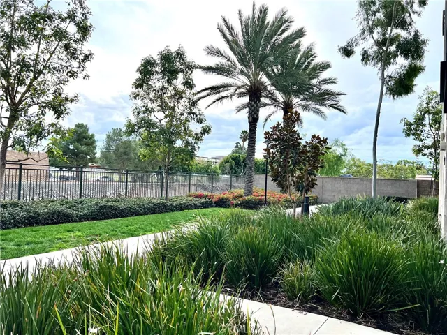 2336 Synergy, Irvine, California 92614