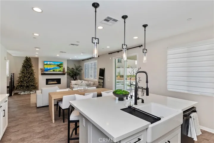 Upgraded pendant lights in kitchen