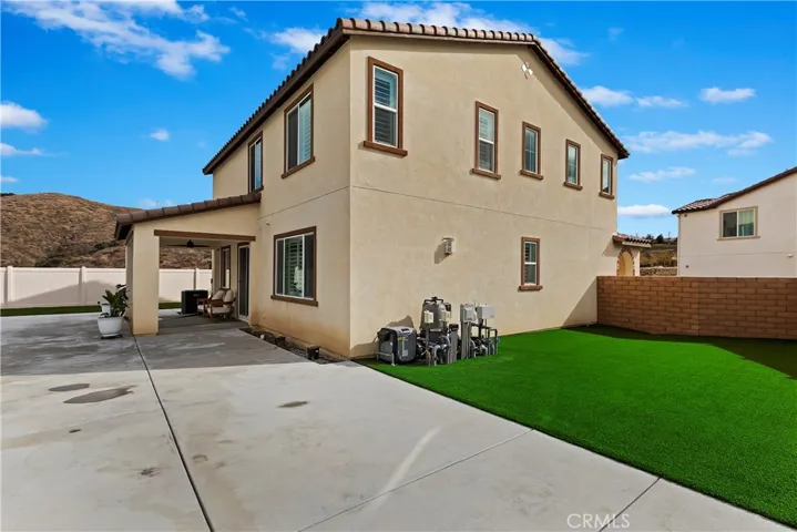 24215 Dusk Court, Corona, California 92883