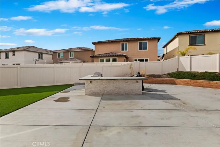 24215 Dusk Court, Corona, California 92883