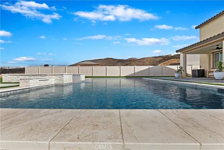 24215 Dusk Court, Corona, California 92883