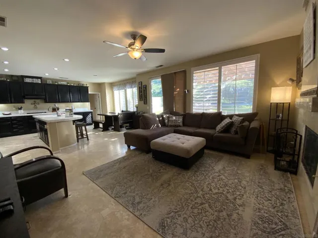 1207 Santa Olivia Rd, Chula Vista, California 91913