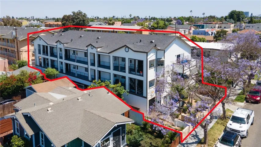 1086 Stanley Avenue, Long Beach, California 90804