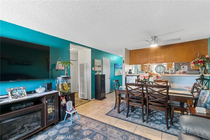 1086 Stanley Avenue, Long Beach, California 90804