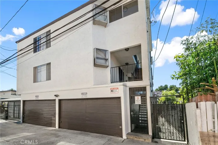 1086 Stanley Avenue, Long Beach, California 90804