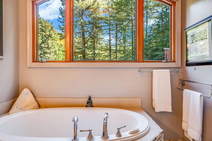 1737 Granite Creek Road, Santa Cruz, California 95065