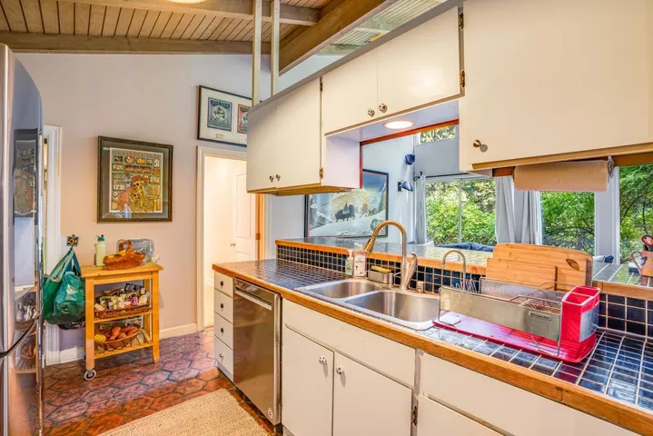 1737 Granite Creek Road, Santa Cruz, California 95065