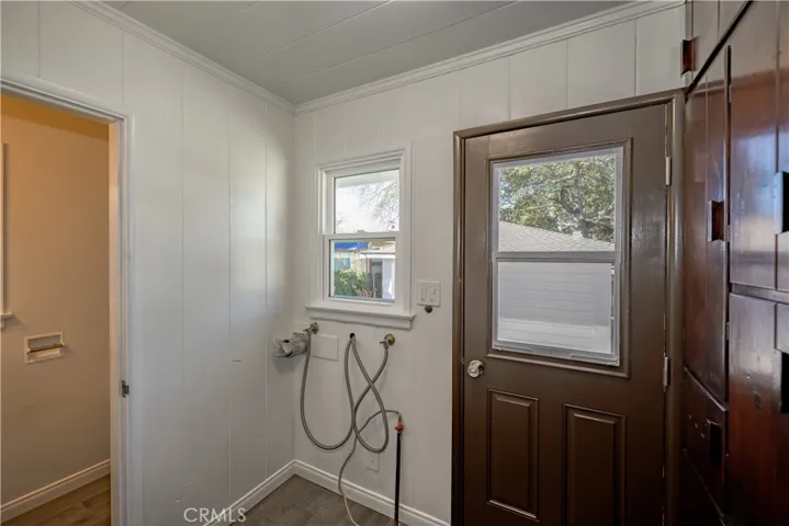 10931 Mcvine Avenue, Sunland, California 91040