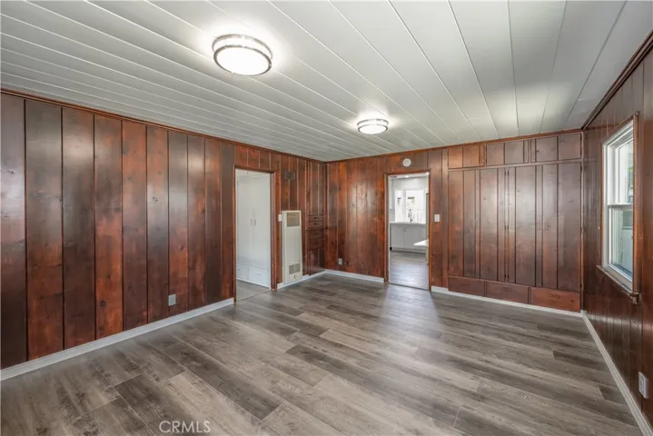 10931 Mcvine Avenue, Sunland, California 91040