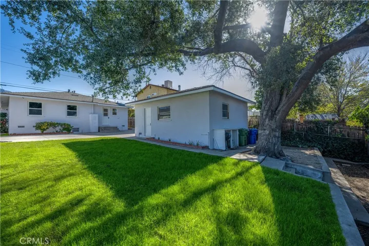 10931 Mcvine Avenue, Sunland, California 91040