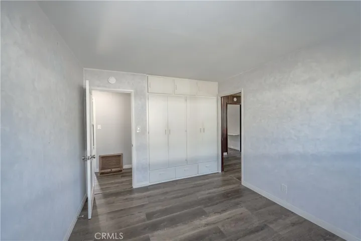 10931 Mcvine Avenue, Sunland, California 91040