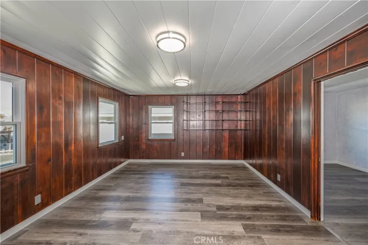 10931 Mcvine Avenue, Sunland, California 91040