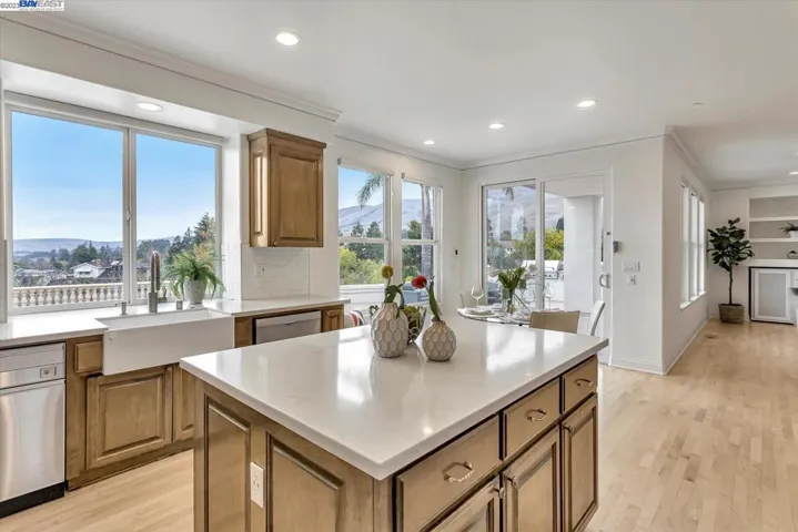 47532 Avalon Heights Ter, Fremont, California 94539