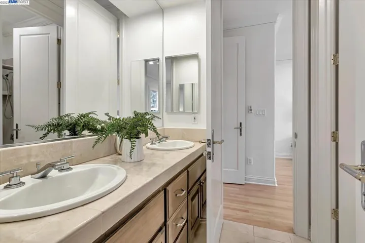 47532 Avalon Heights Ter, Fremont, California 94539