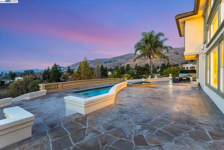 47532 Avalon Heights Ter, Fremont, California 94539