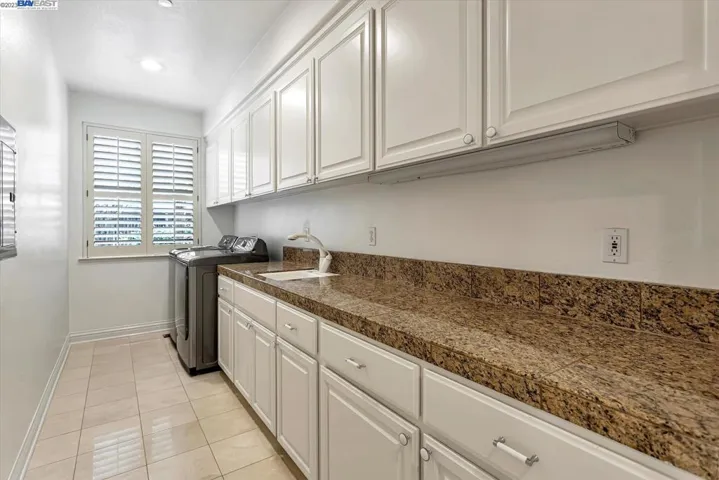 47532 Avalon Heights Ter, Fremont, California 94539