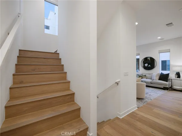 12 Ebb Tide Circle, Newport Beach, California 92663