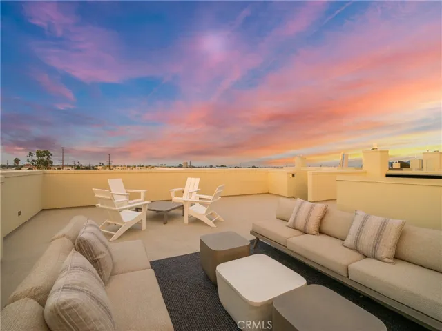 12 Ebb Tide Circle, Newport Beach, California 92663