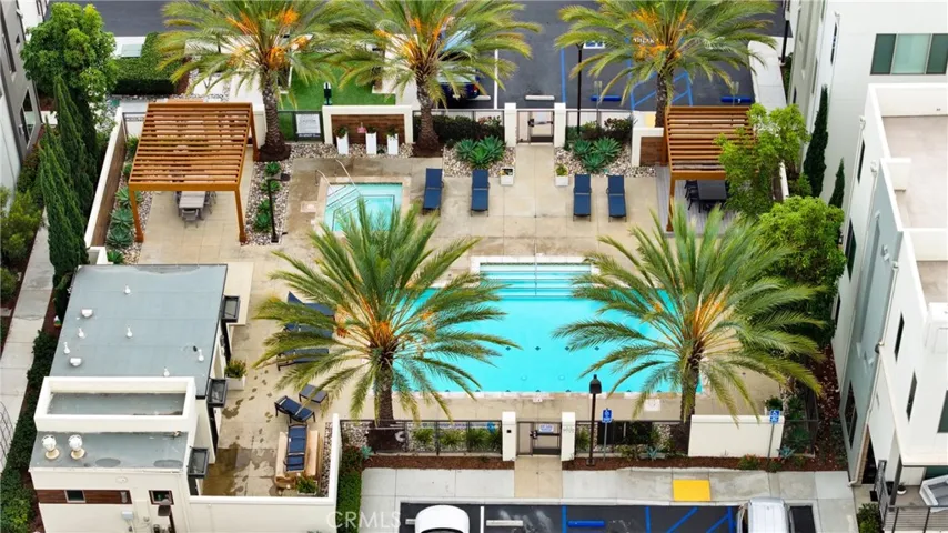 12 Ebb Tide Circle, Newport Beach, California 92663